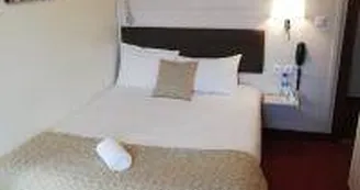 Brit Hôtel Bleu Nuit