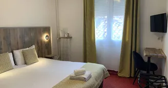 Brit Hôtel Bleu Nuit