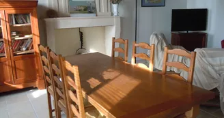 Maison charentaise indépendante 6 personnes