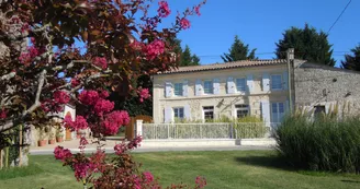 Maison charentaise indépendante 6 personnes