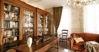 Chambres d'hôtes La Porte Rouge-The Red Door Inn