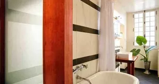 Chambres d'hôtes La Porte Rouge-The Red Door Inn