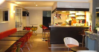 Hotel Restaurant Les Acacias