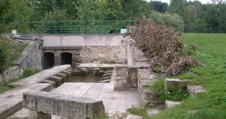 Aire de Pique-nique - Lavoir du Bourg